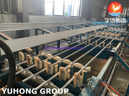 ASTM A213 TP304 /TP304L/TP316/TP316L/TP321 Stainless Steel Seamless Tubes  Pickeld And Annealed Petrochemical Industry