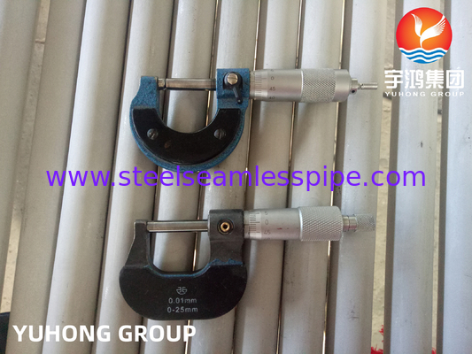 Bright Annealed Stainless Steel Tube TP304, TP347, TP316, TP316L, TP316Ti with Cold Press. Plain End with Plastic Cap