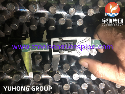 ASTM A335 Alloy Steel Gr P5 Studded Fin Tube , Tubo Aletado