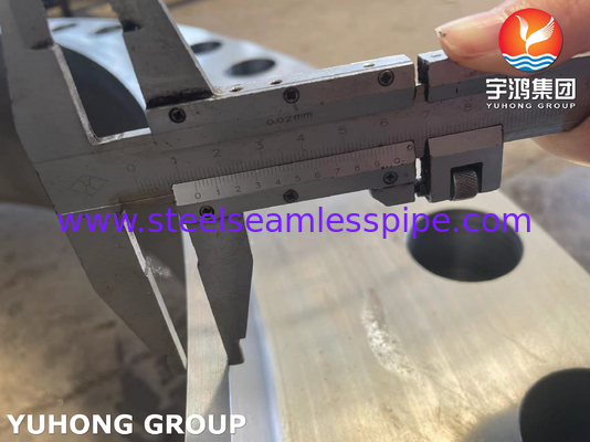 ASTM A105 / A105N Forged Carbon Steel Body Flange Heat Exchanger Component