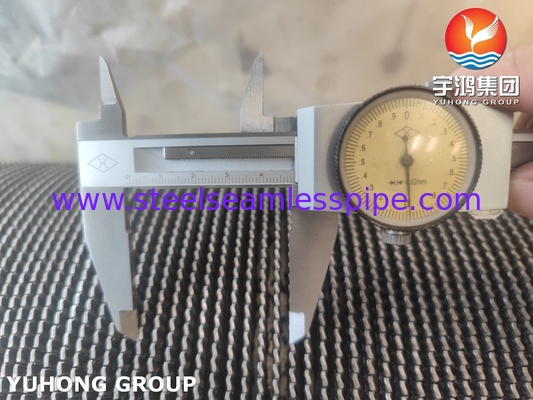 ASTM A312 TP347 High Frequency Welded Spiral Serrated Fin Tubes For Convection Tube Coils
