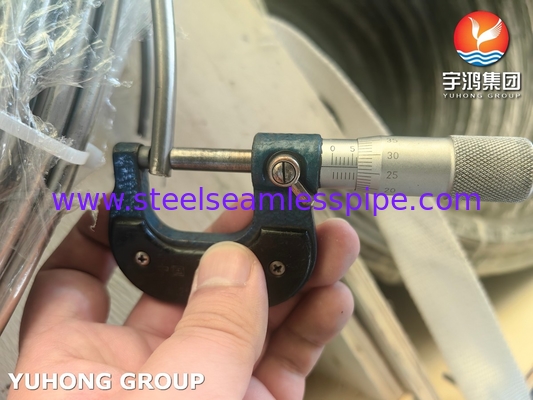 Grade TP304/304L and TP316/316L Stainless Steel Seamless Coil Tube Pickled / Bright Annealed Surface ASME SA213