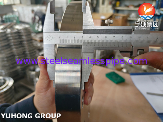 Corrosion Resistant A182 F904L Steel Flange For Cryogenic Applications