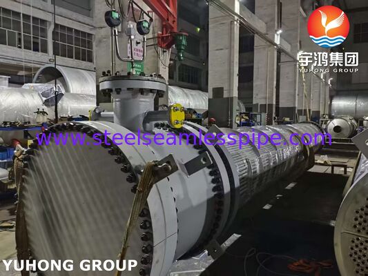 Floating Head Heat Exchanger with 316L Tubes and SA350 LF2/316L Clad Tubesheet for Cost-Effective Corrosion Management