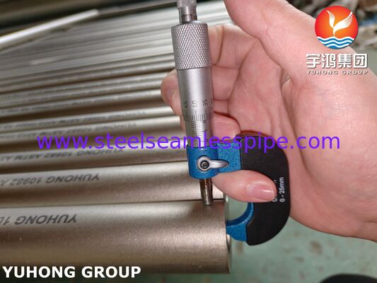 ASTM A312 TP304 / UNS S30400 Seamless Stainless Steel Hollow Bar For Chemical Industry