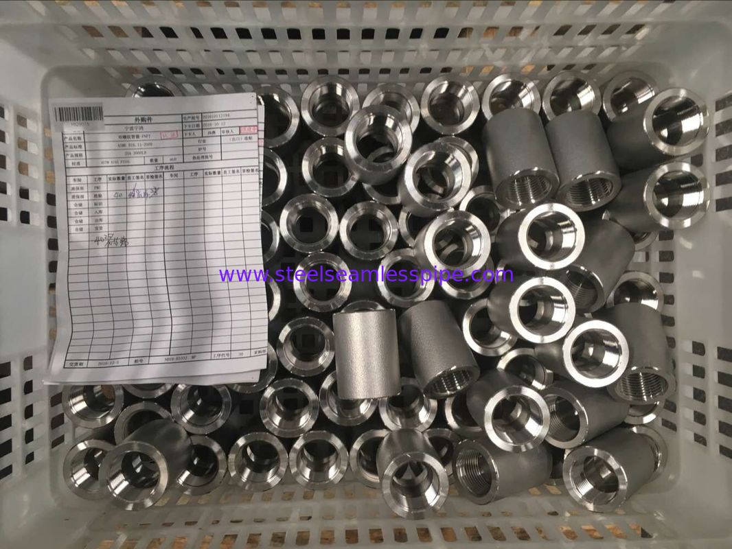 Forged Steel Couplings Round 4&quot; NB Class 1000 A105 S / A105 / ASTM B564 forged nickel alloy coupling