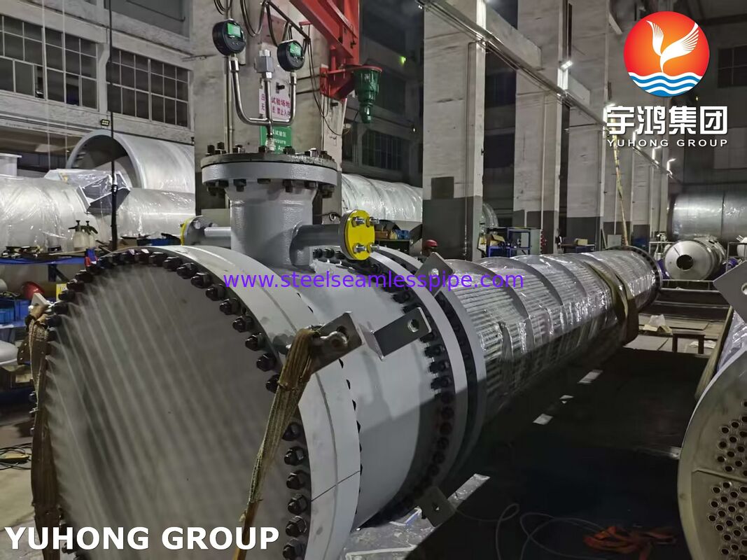 Floating Head Heat Exchanger with 316L Tubes and SA350 LF2/316L Clad Tubesheet for Cost-Effective Corrosion Management